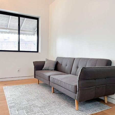 New Ample And Cozy One Bedroom Apt In Brooklyn At Rem-Casa New York City Exterior photo