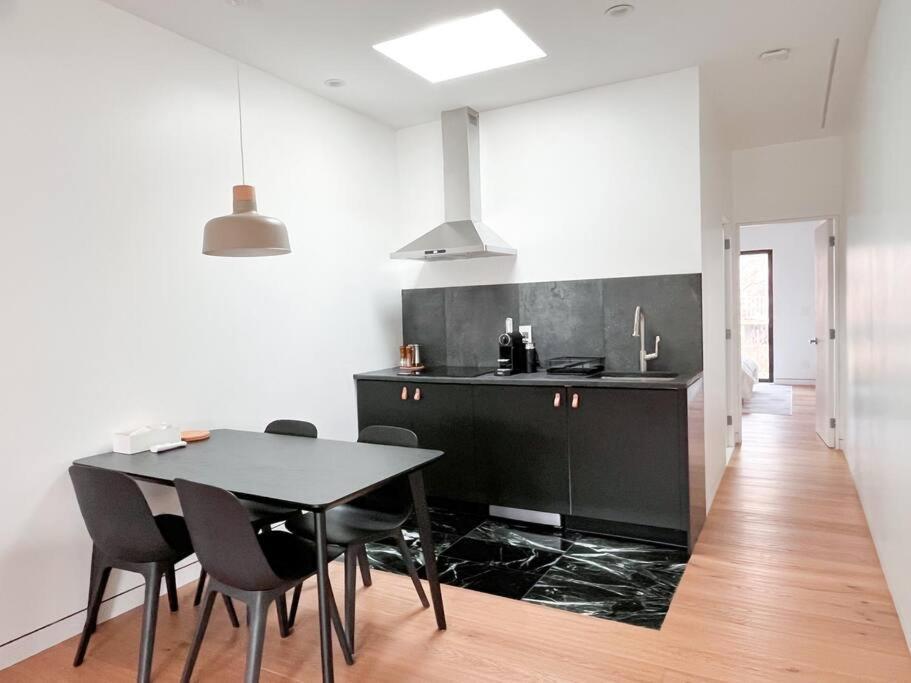 New Ample And Cozy One Bedroom Apt In Brooklyn At Rem-Casa New York City Exterior photo