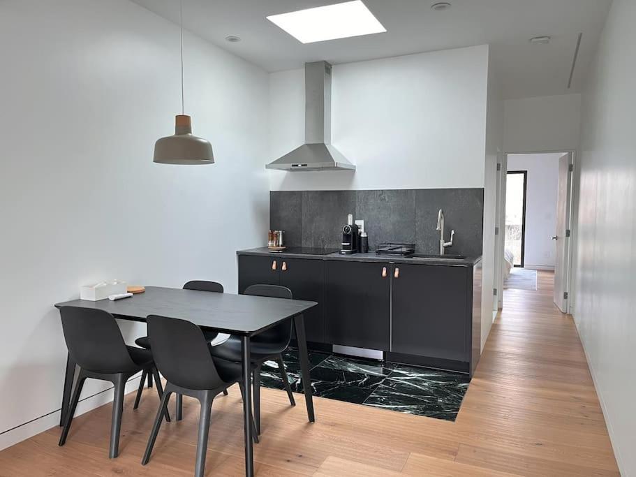 New Ample And Cozy One Bedroom Apt In Brooklyn At Rem-Casa New York City Exterior photo